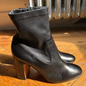 Vince Calista Black Leather Boots (F16)